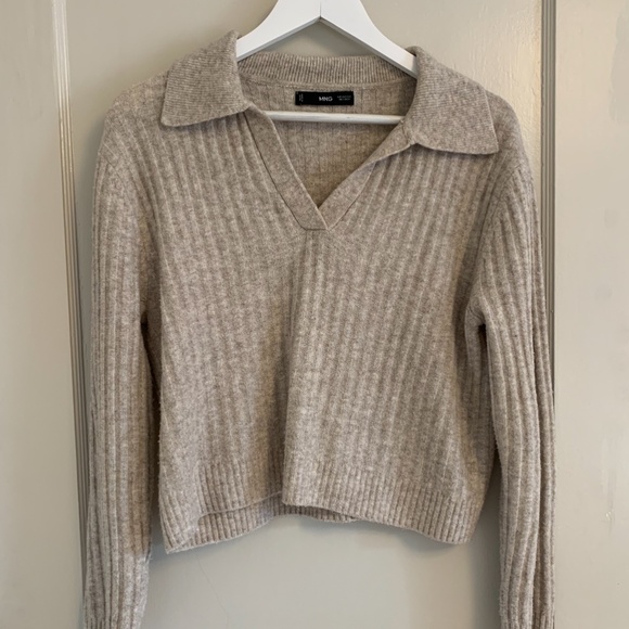 Mango Sweater - Picture 1 of 4